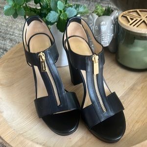 Michal Kors Wiman Heals 8 1/2